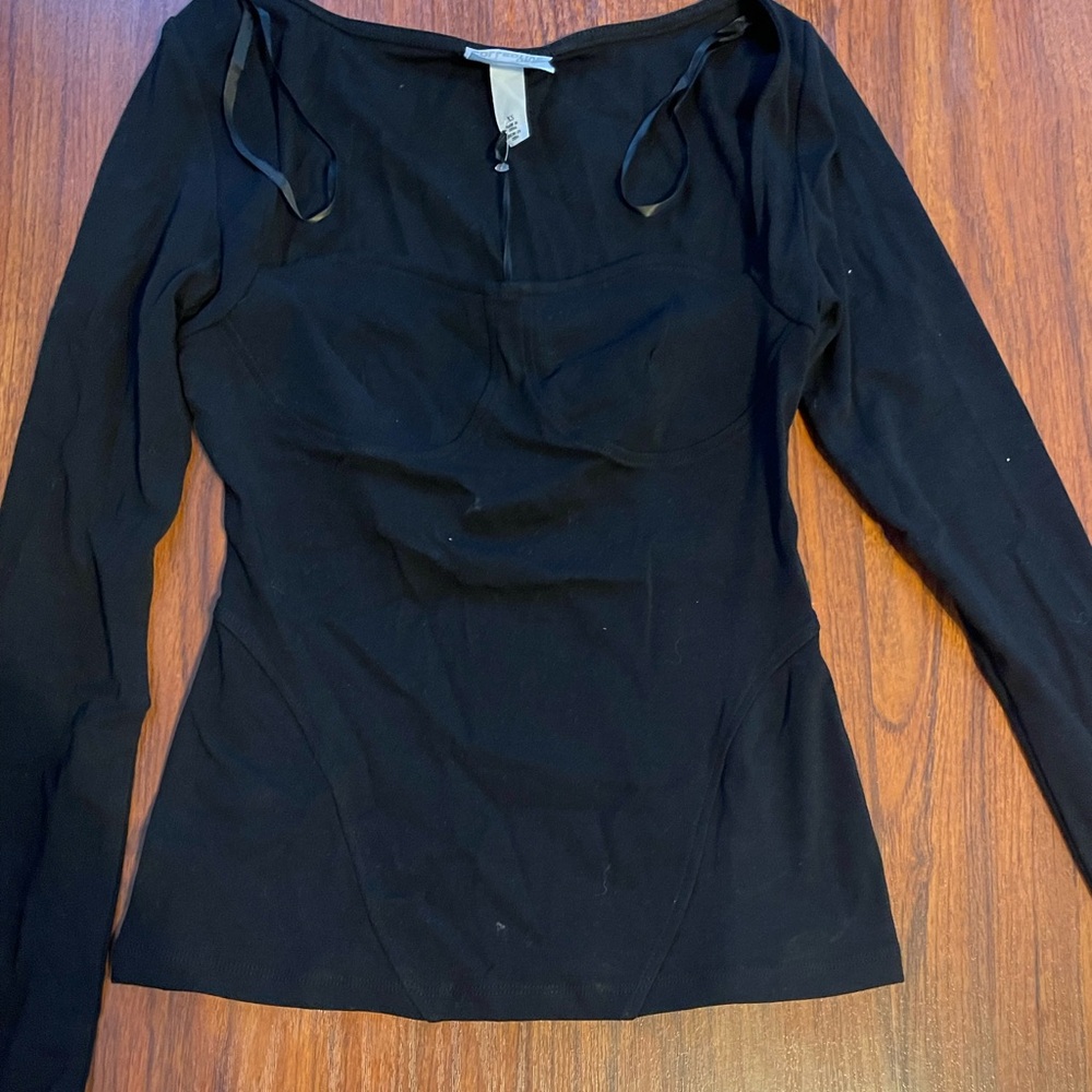 Black Fitted Tie Front Blouse